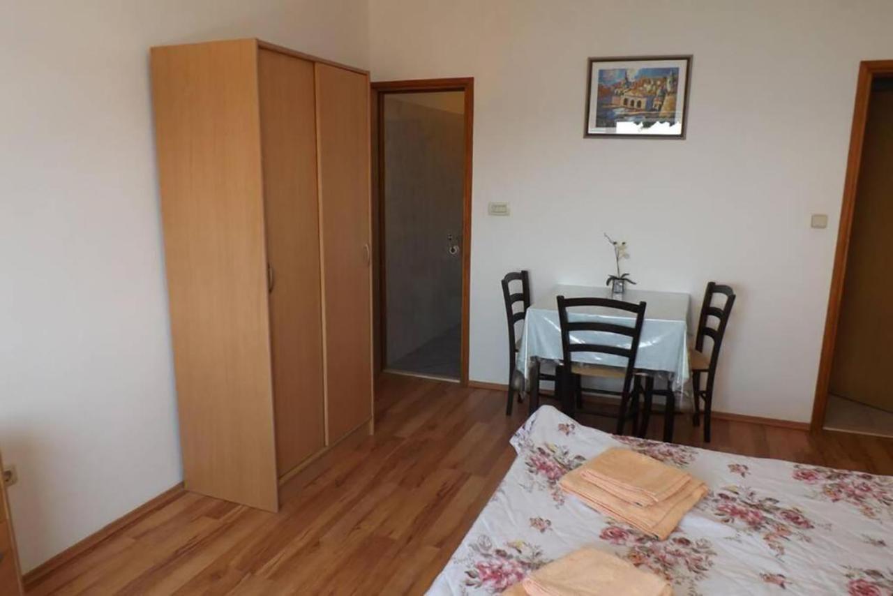 Studio Apartment Bupic- Close To Old City With Free Parking Дубровник Екстер'єр фото